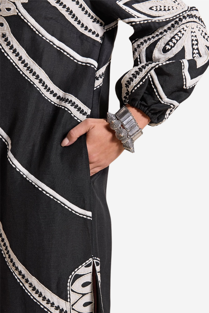 Hillary Kaftan Onyx Black