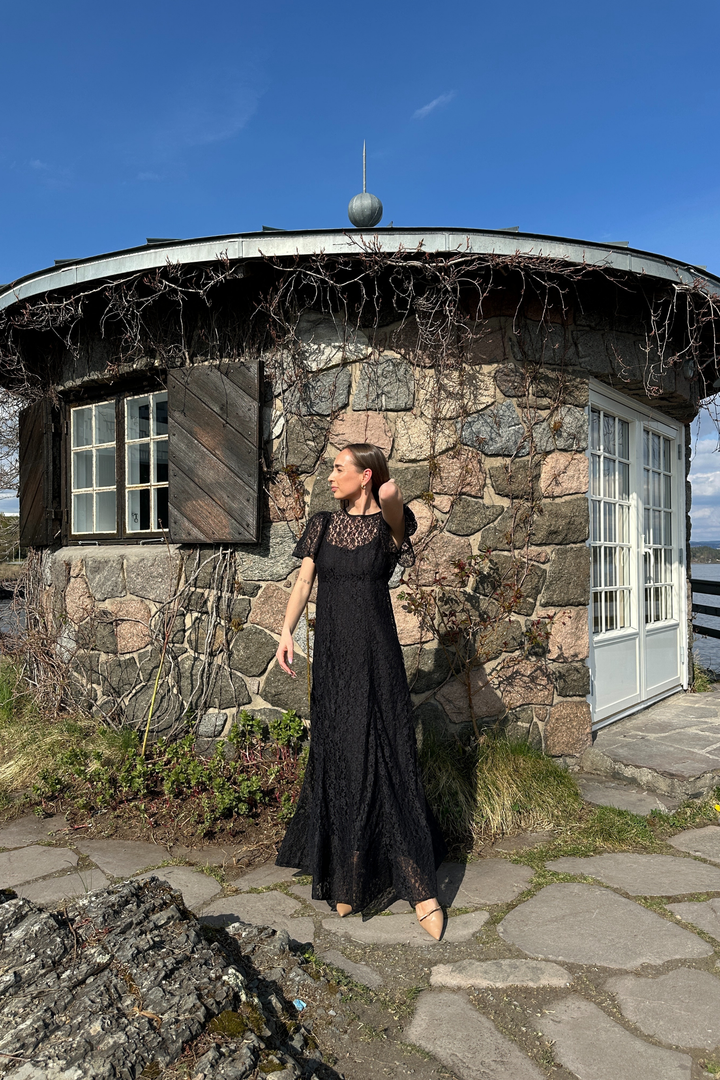 Lace Maxi Dress Black