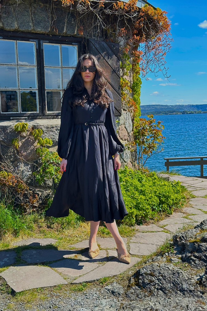 Striped Collared Midi Dress Black