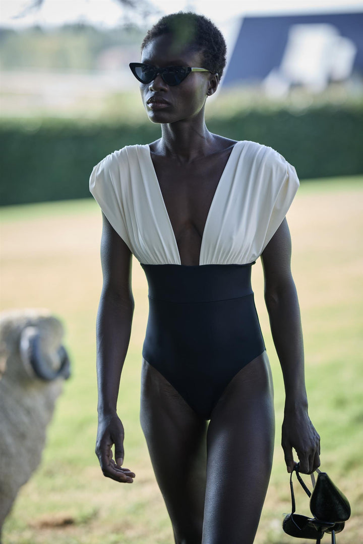Monceau 1 Piece Swimsuit Cream & Black