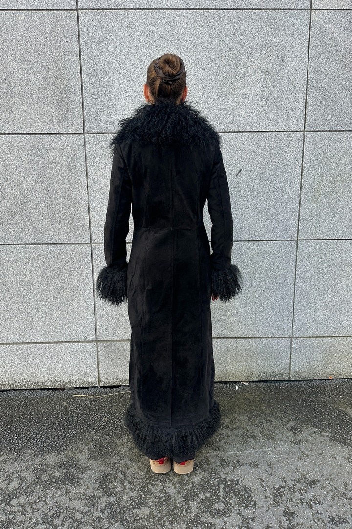 Ava Long Black