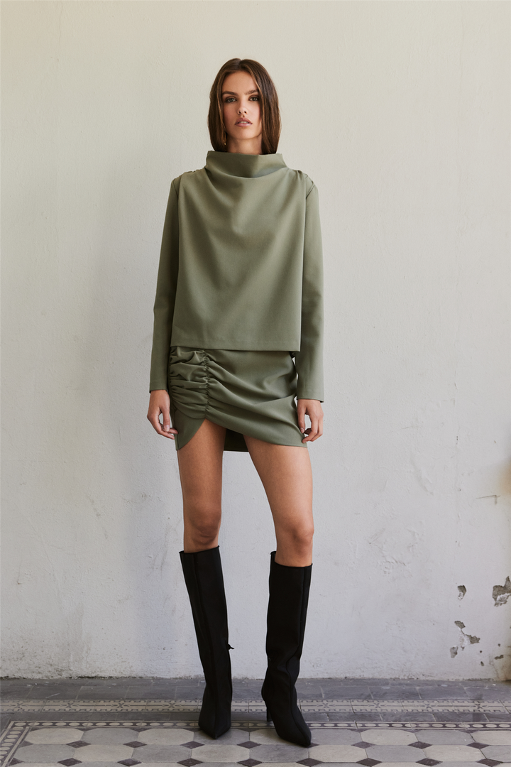 REFINED MINI SKIRT OLIVE GREEN