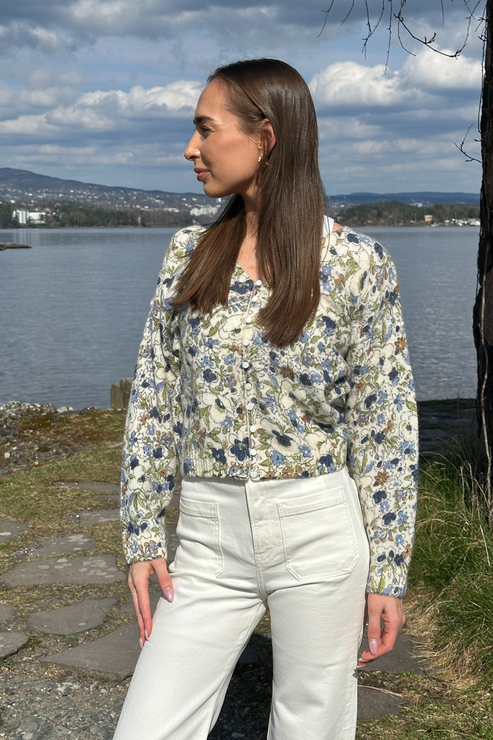 Knit Cardigan Sapphire Bloom
