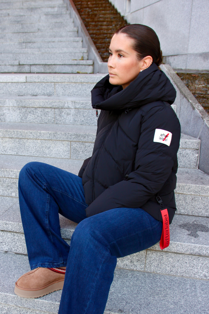 Helsinki Jacket Matt Black