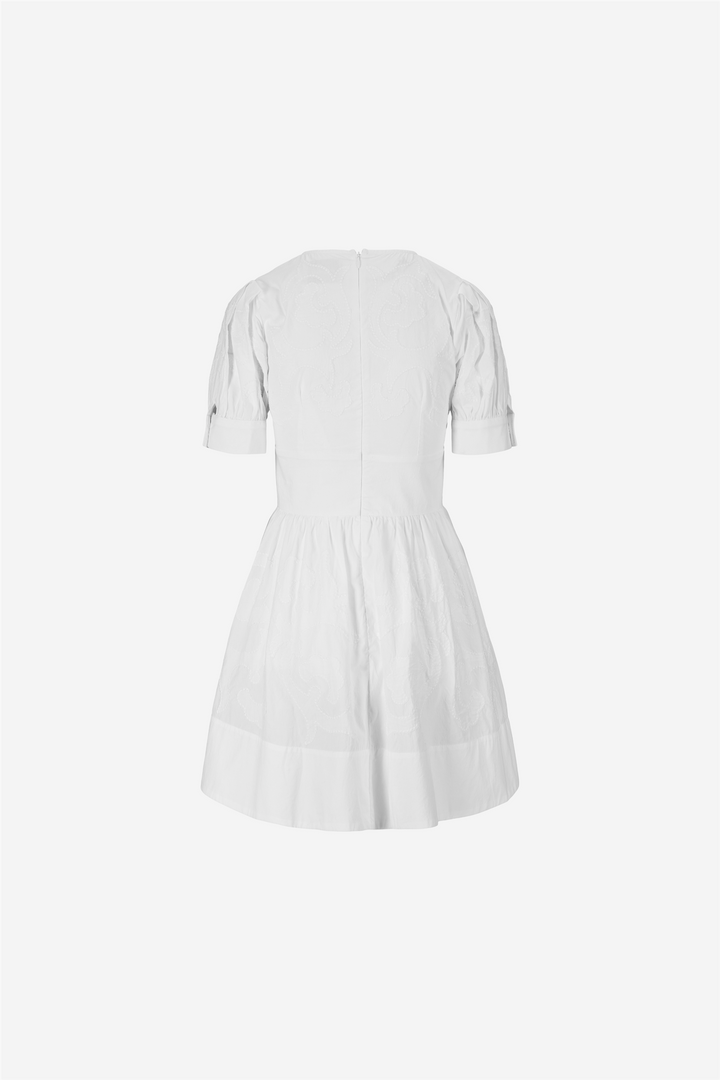 Zenda Embroidery Dress White