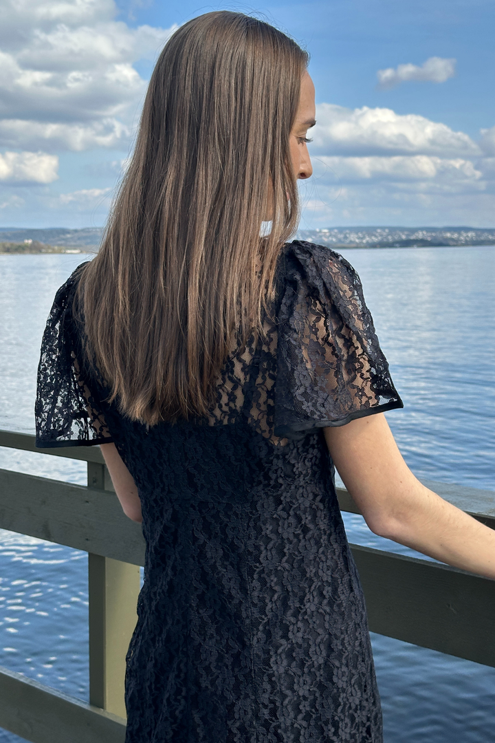 Lace Maxi Dress Black