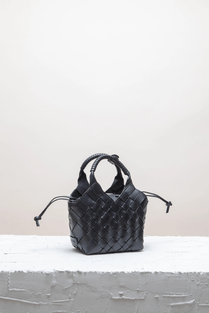 Cala & Jade Vesker Misu Mini Black