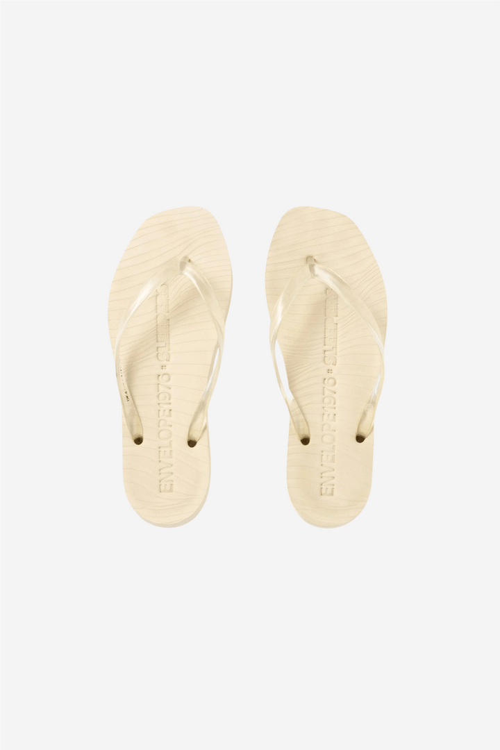 Envelope 1976 Sko Envelope1976 x Sleepers Transparent Eggnog