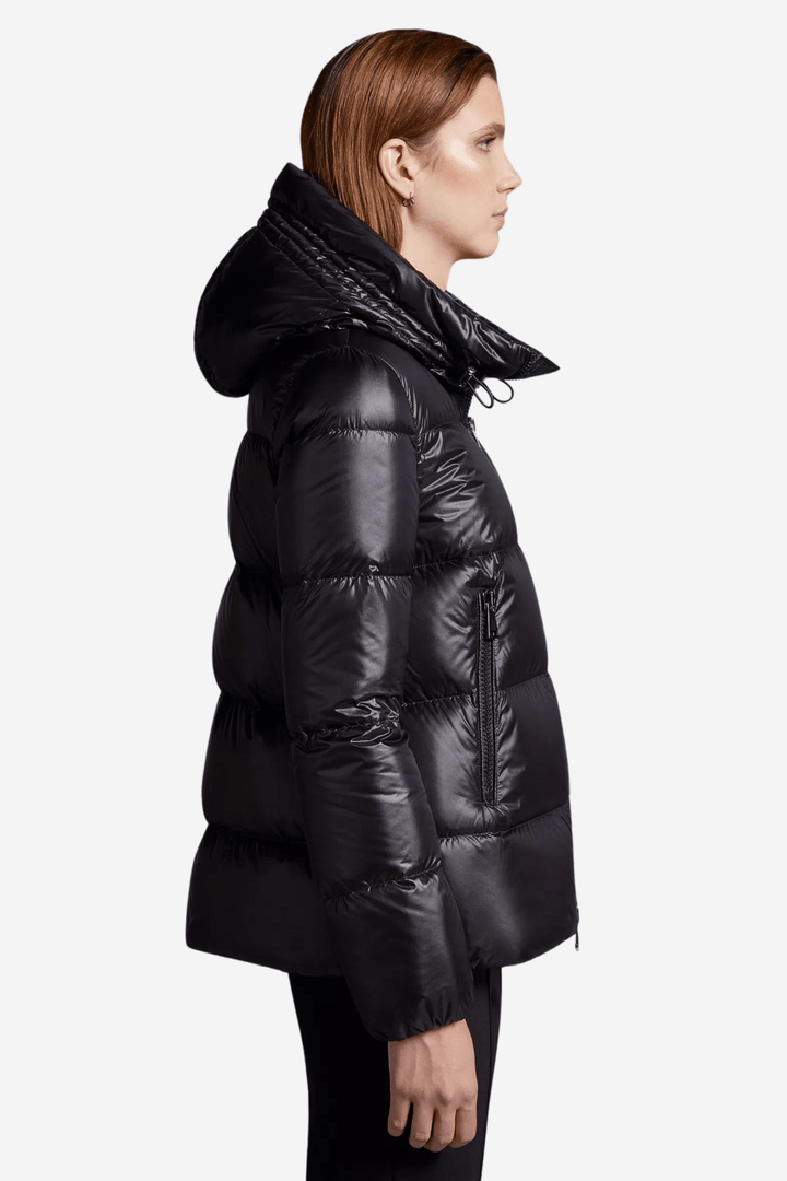Moncler Yttertøy Seritte Short Down Jacket Black