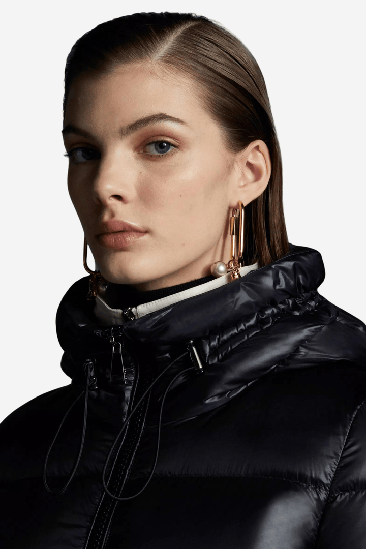 Moncler Yttertøy Seritte Short Down Jacket Marin