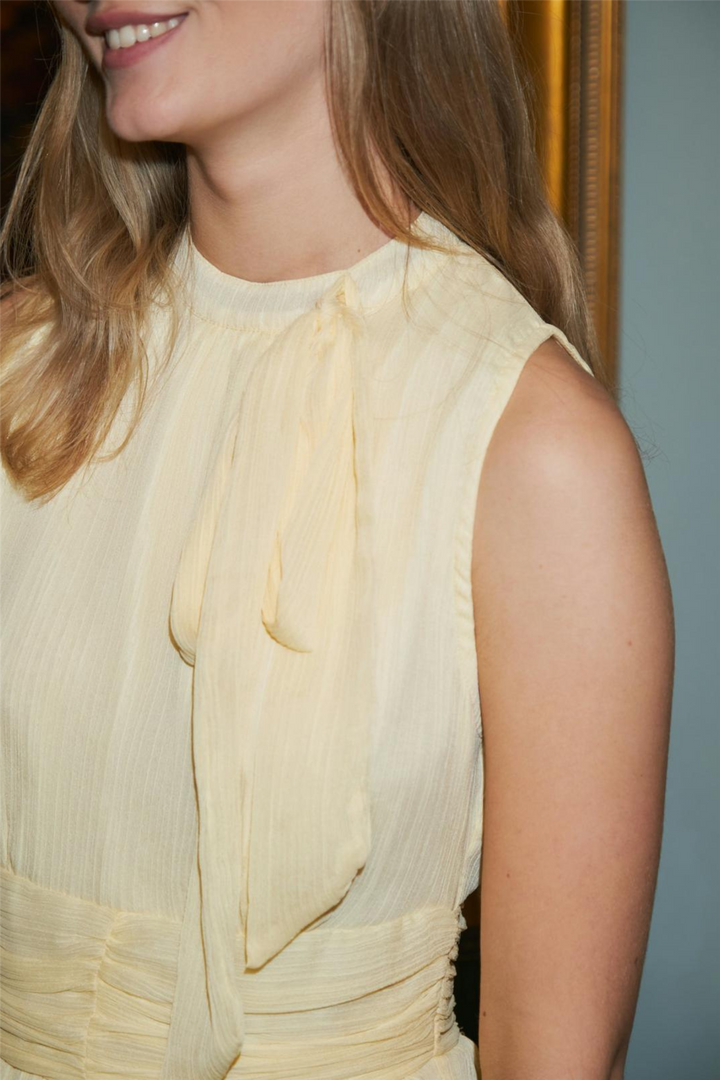 May Solid Chiffon Dress Light Yellow