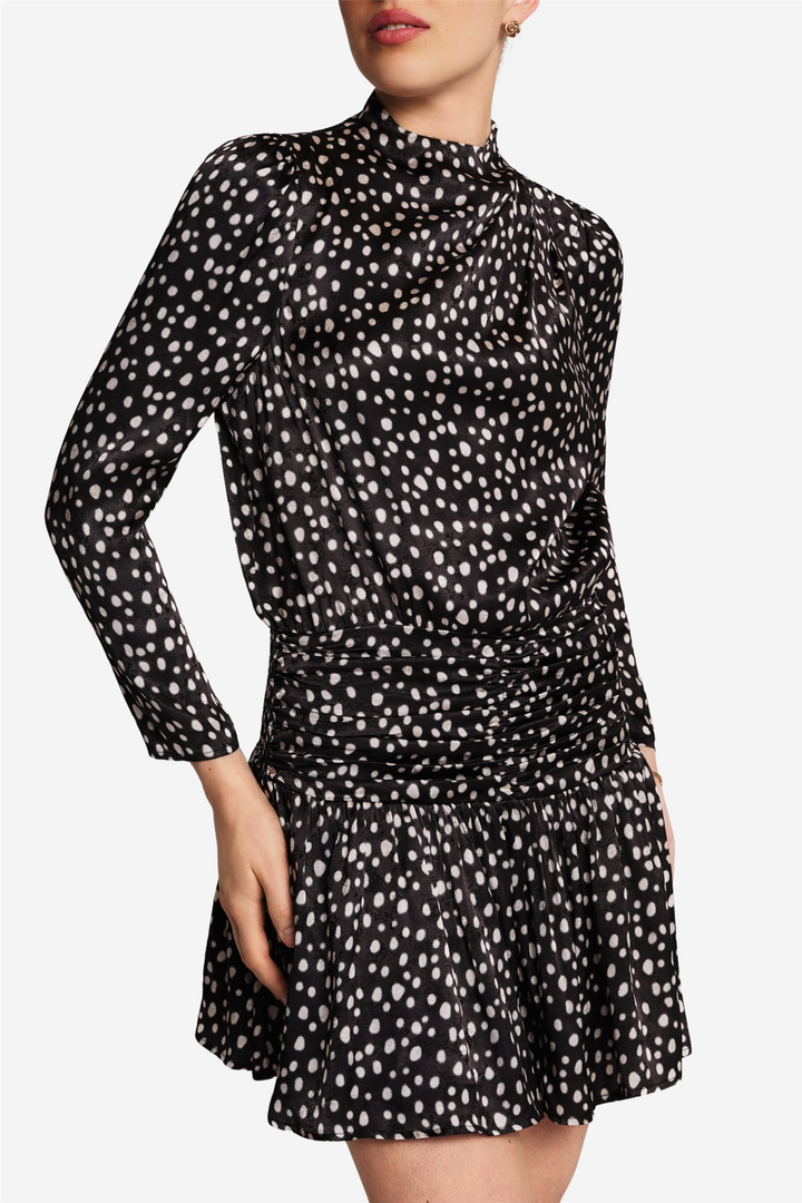 Jacquard Pleated Dress Black Bliss