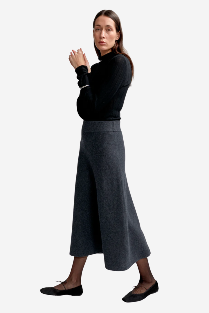 Valeria Merino Skirt Charcoal