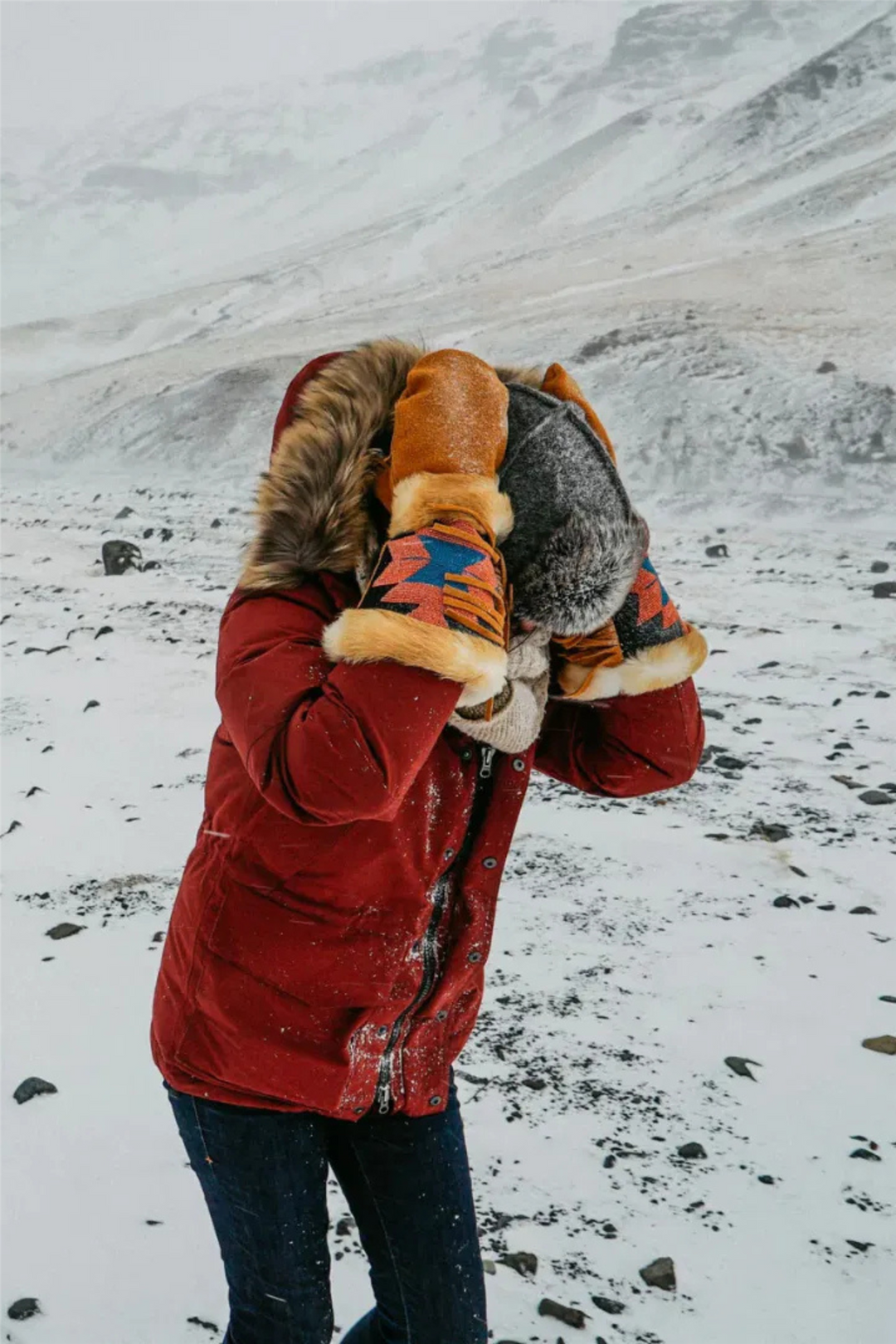 Dias Brown Leather Mittens