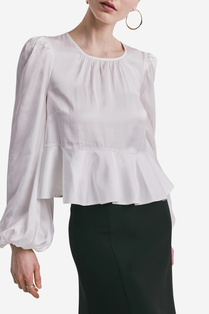 Satin Flounce Off White