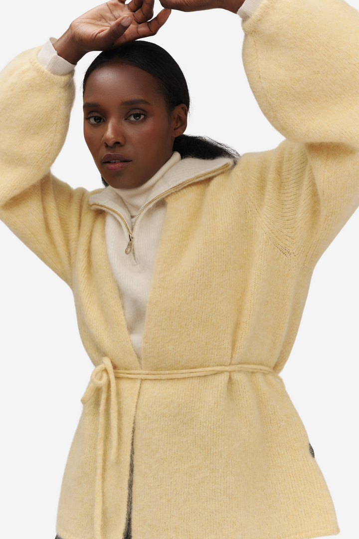 Fredrikke Chunky Cardigan Yellow
