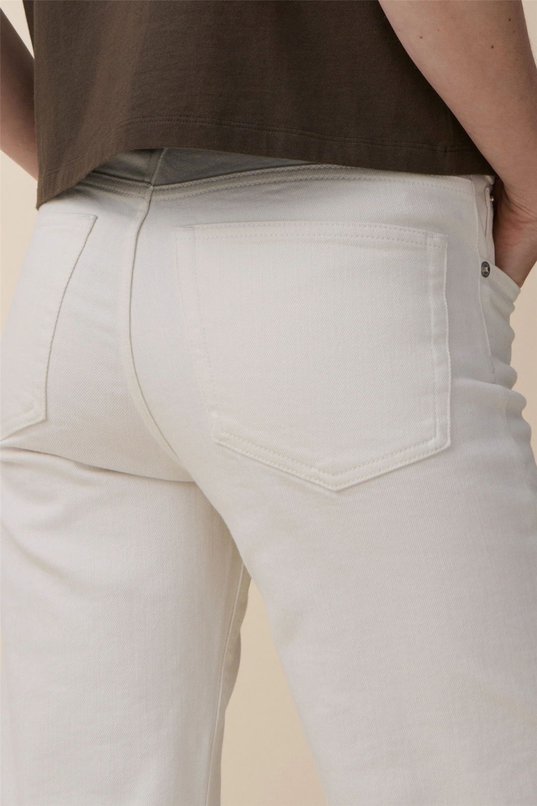San Babila Natural White