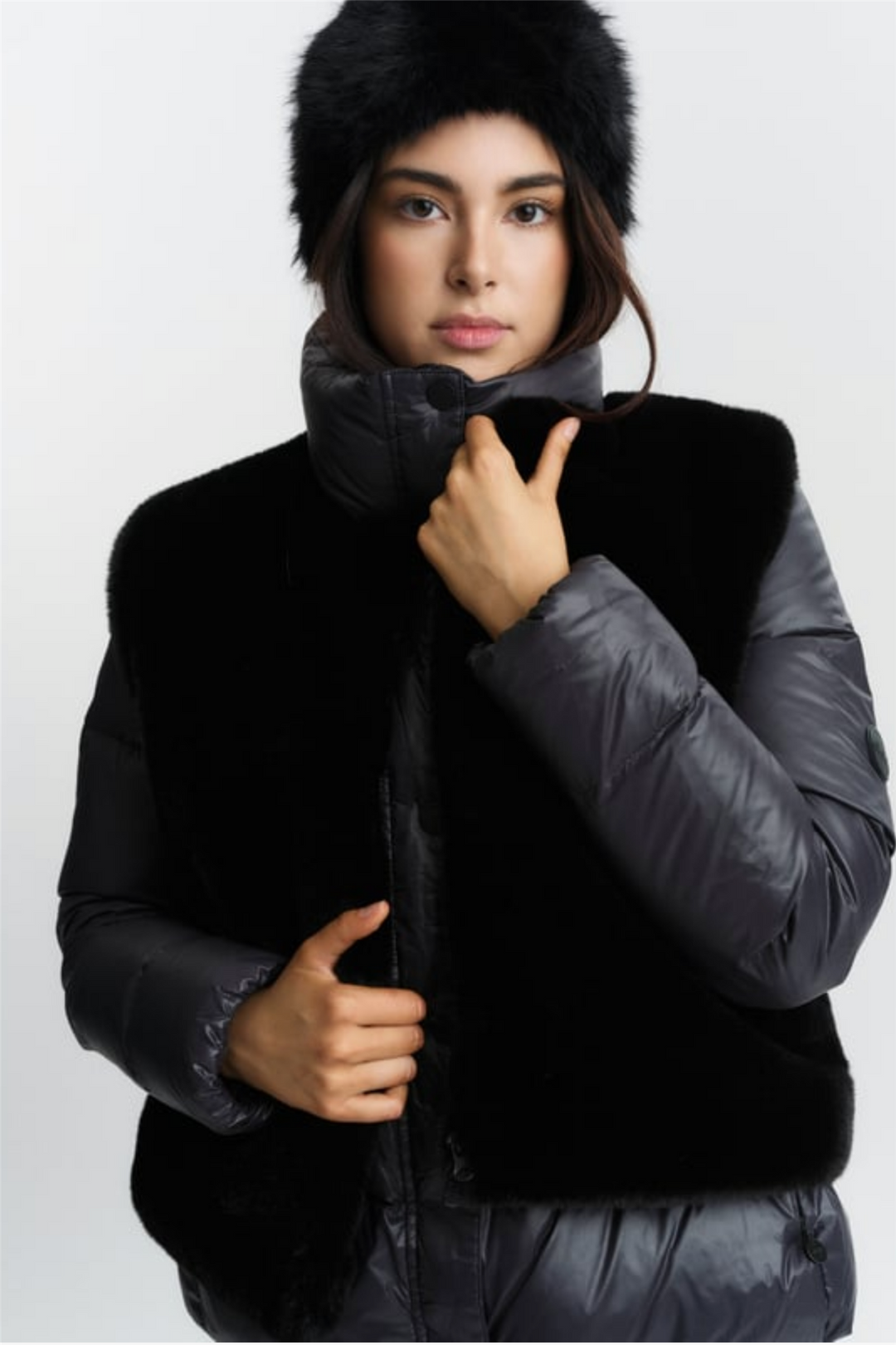 Norah Fake Fur Vest Black