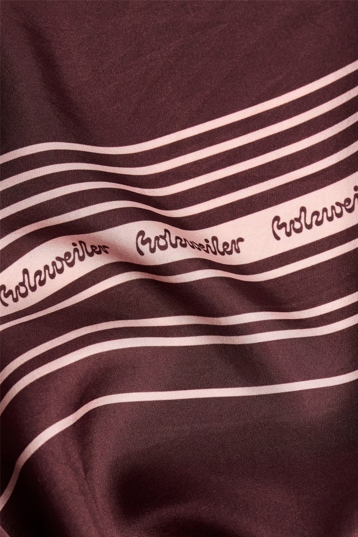 Fine Scarf Contrasting Burgundy