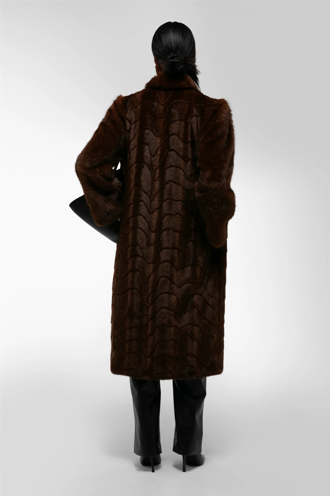 Betty Fur Coat Pine Cone