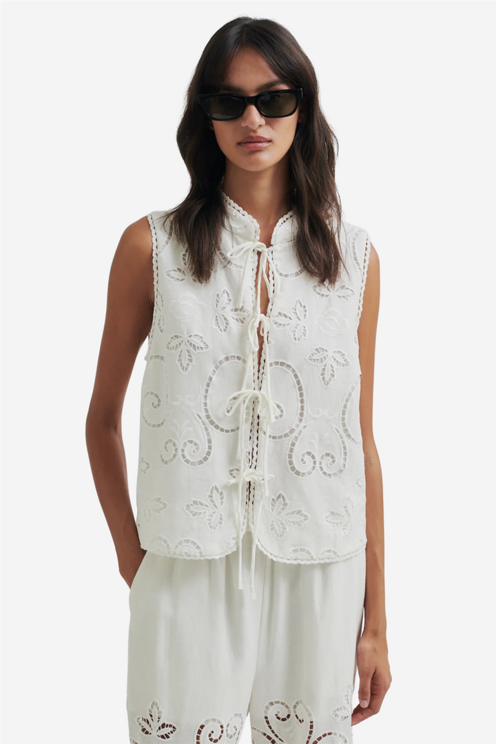 Vilma Top White