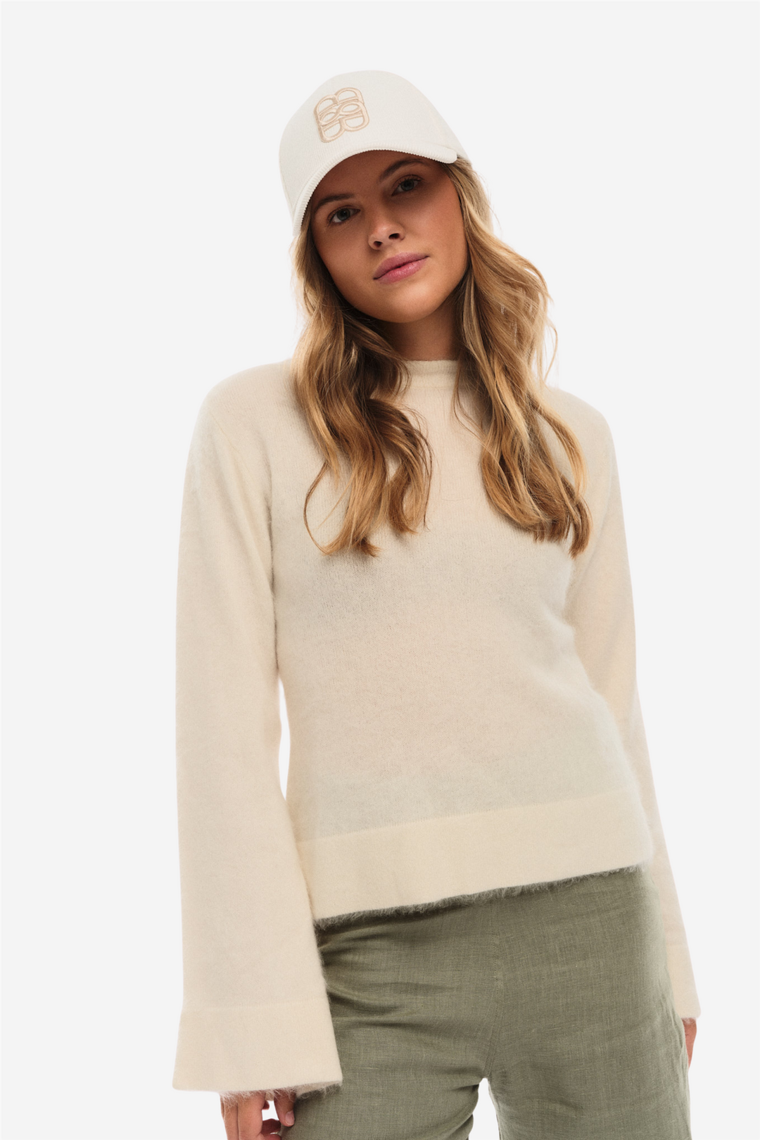Peony Brushed Sweater White