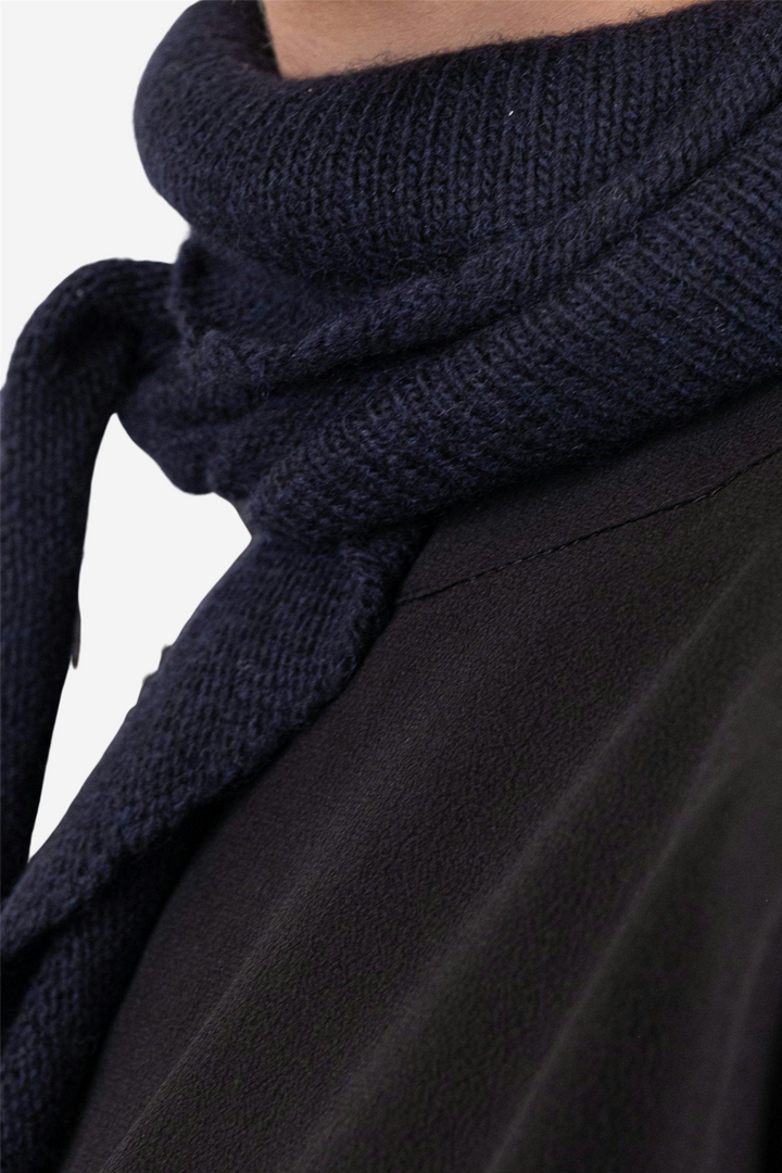 Misty Knit Scarf Navy