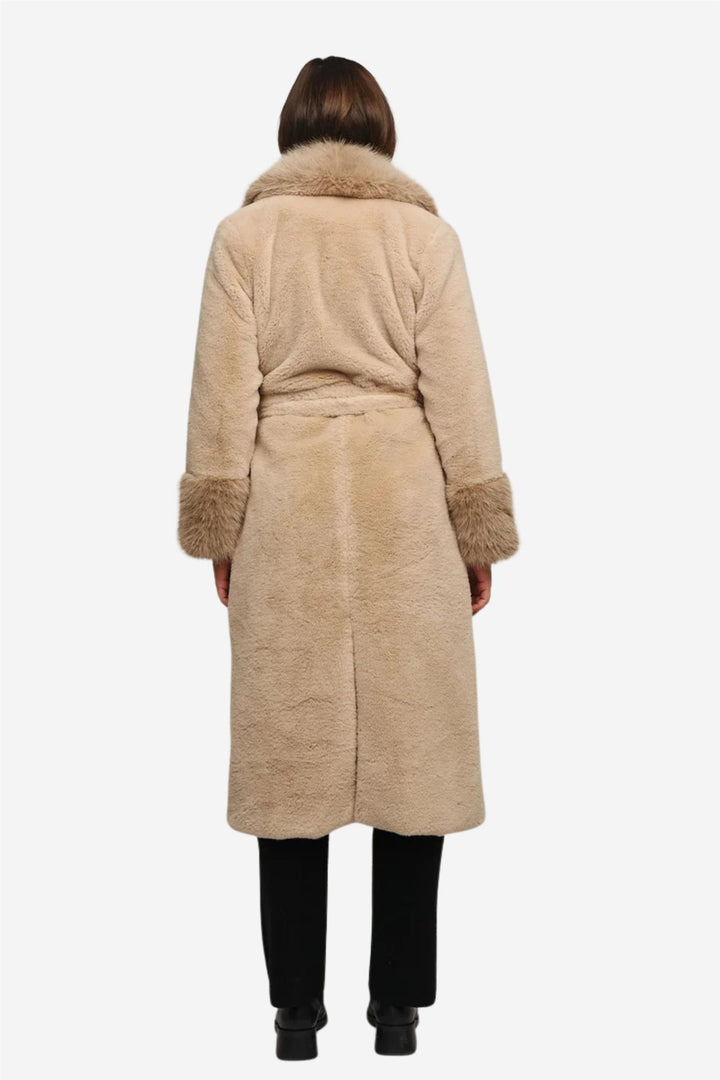 Caroline fake fur jacket beige