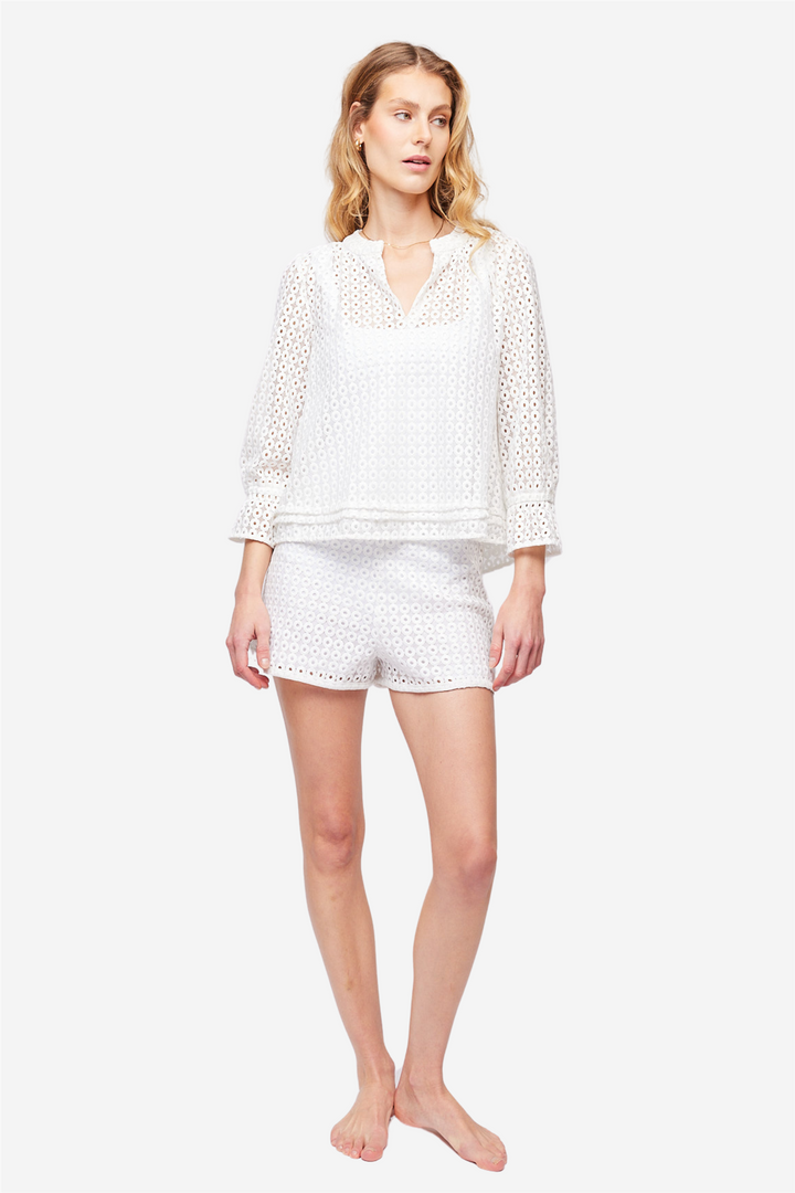 Celia Shorts White