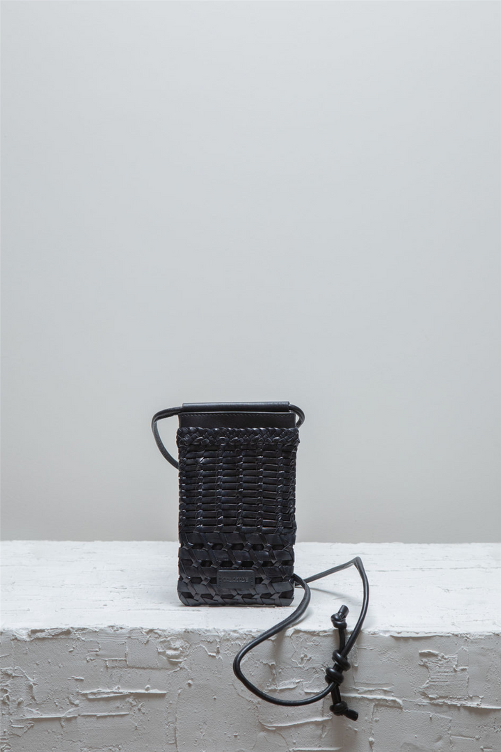 Mia Crossbody Pouch Black