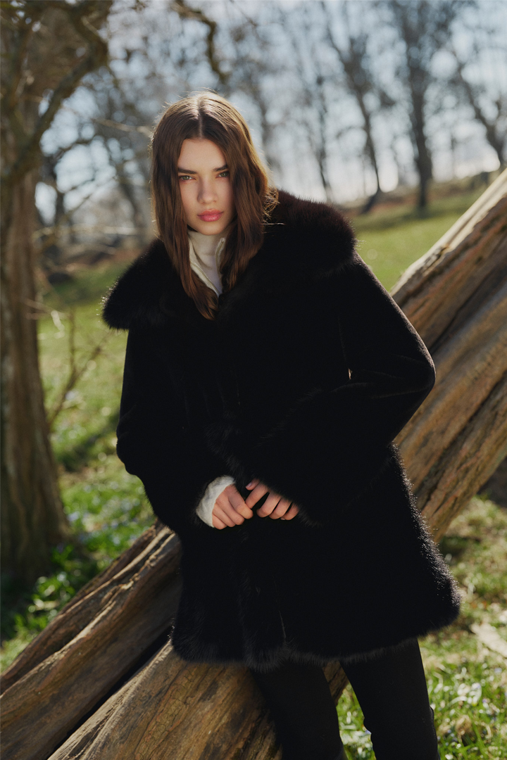 Anna Fake Fur Jacket Black