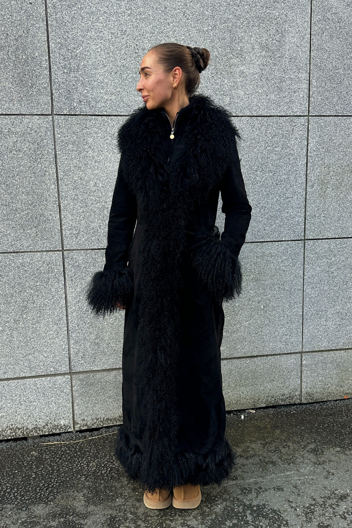 Ava Long Black