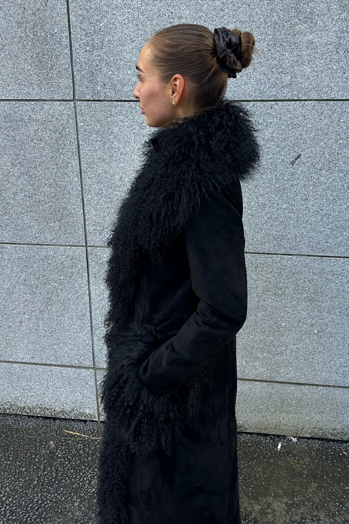 Ava Long Black