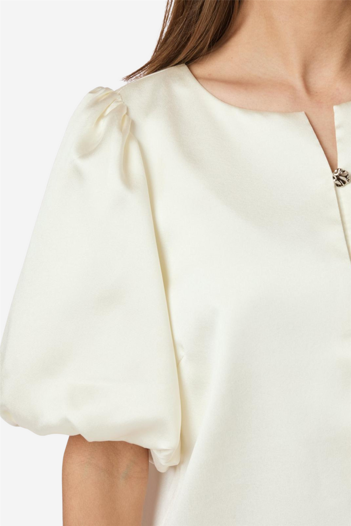 Aisa Dull Satin Blouse Ivory