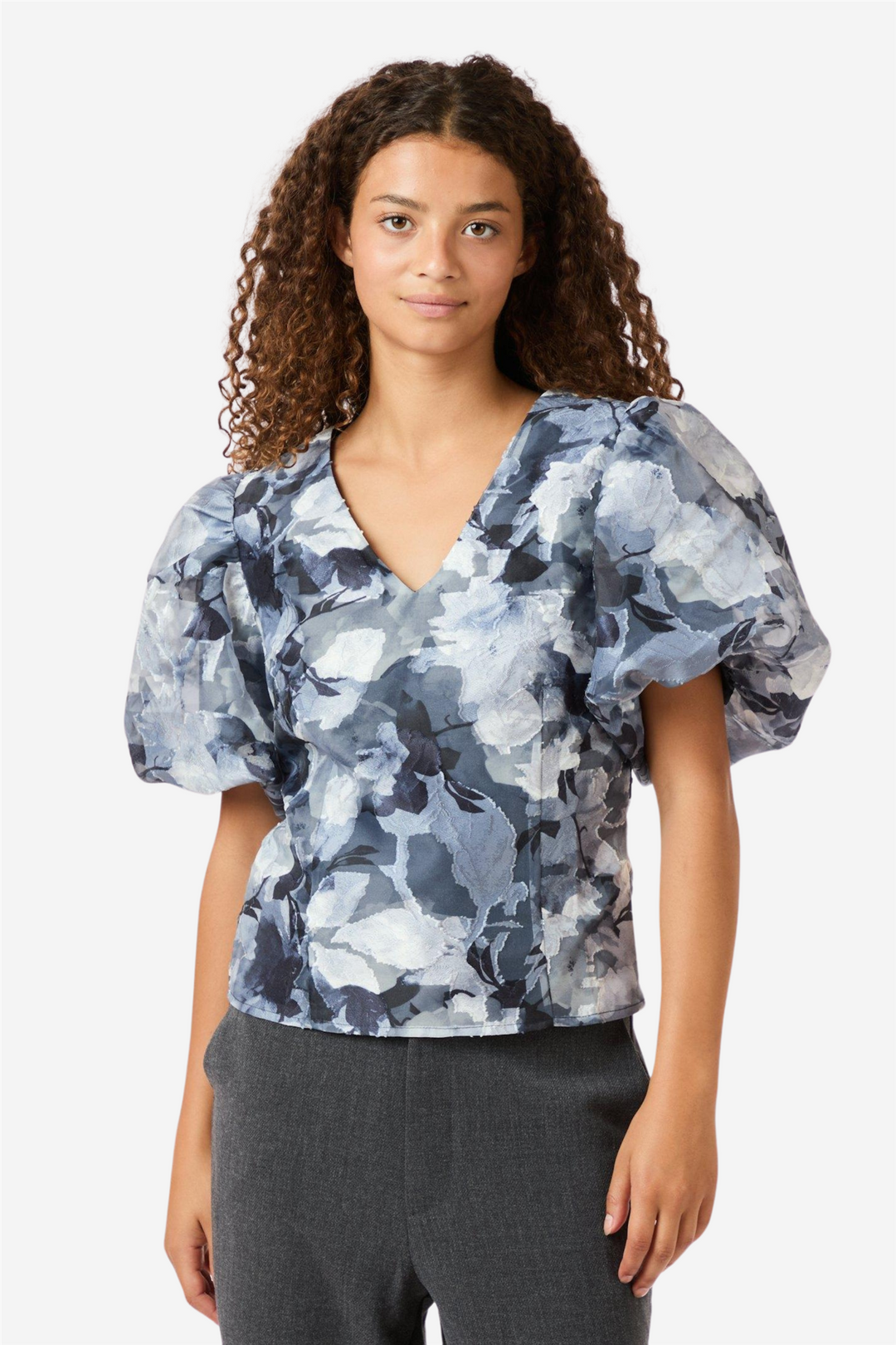 Camia Brocade Floral Bloouse Floral Gray