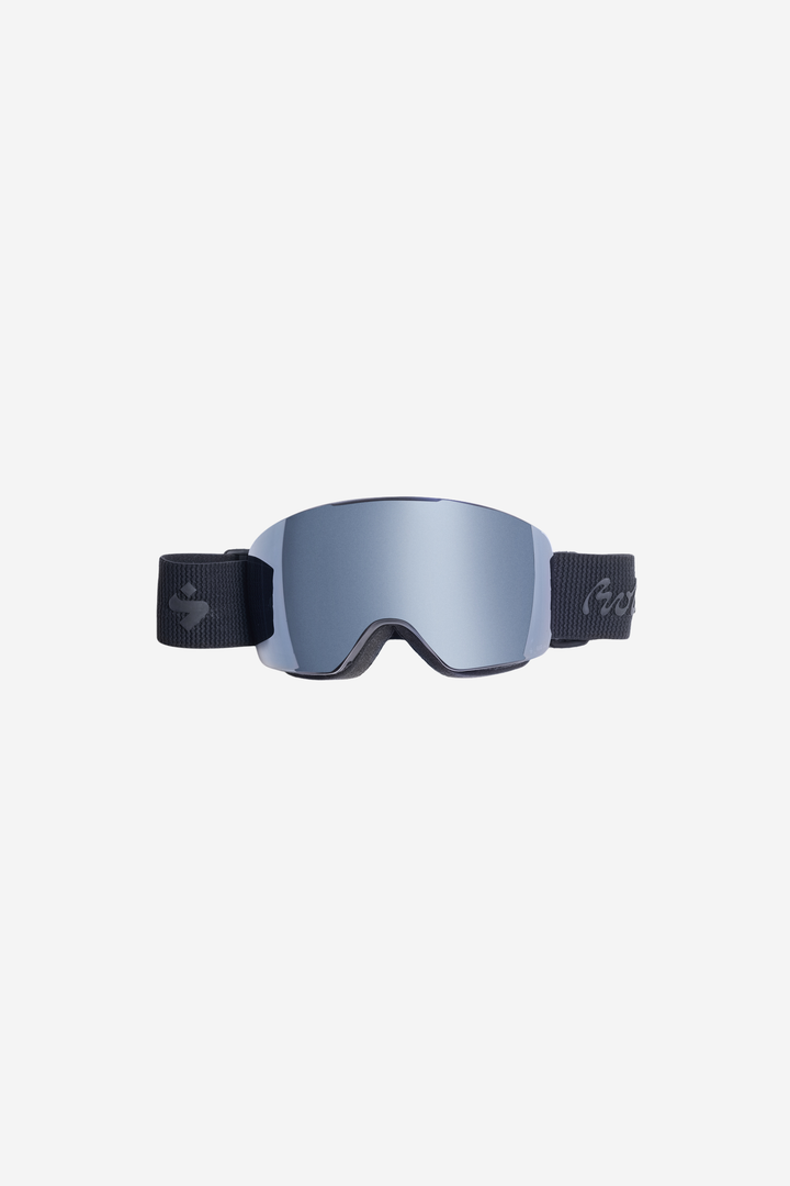 Connor x Holzweiler Black