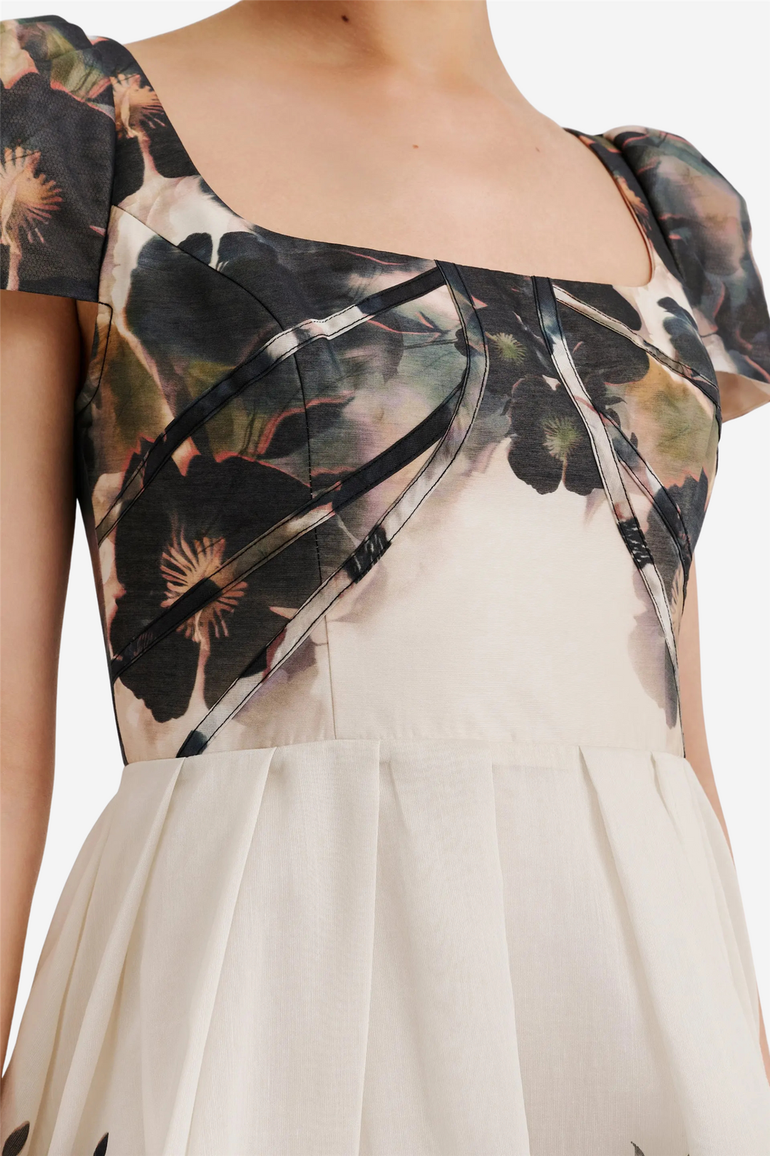 Vanda Pouf Sleeve Mini Dress Dusty Poppy