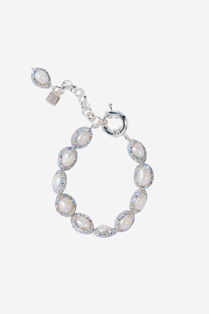 Pearl drop bracelet