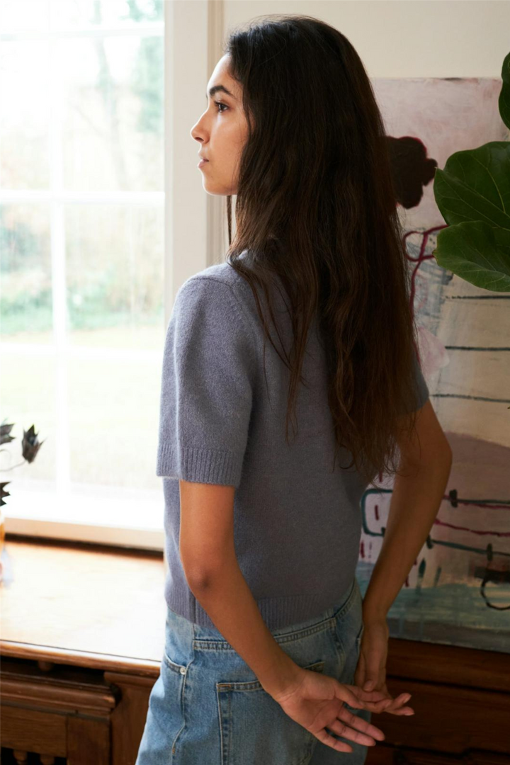 Mitta Knit Blouse Smoke Blue