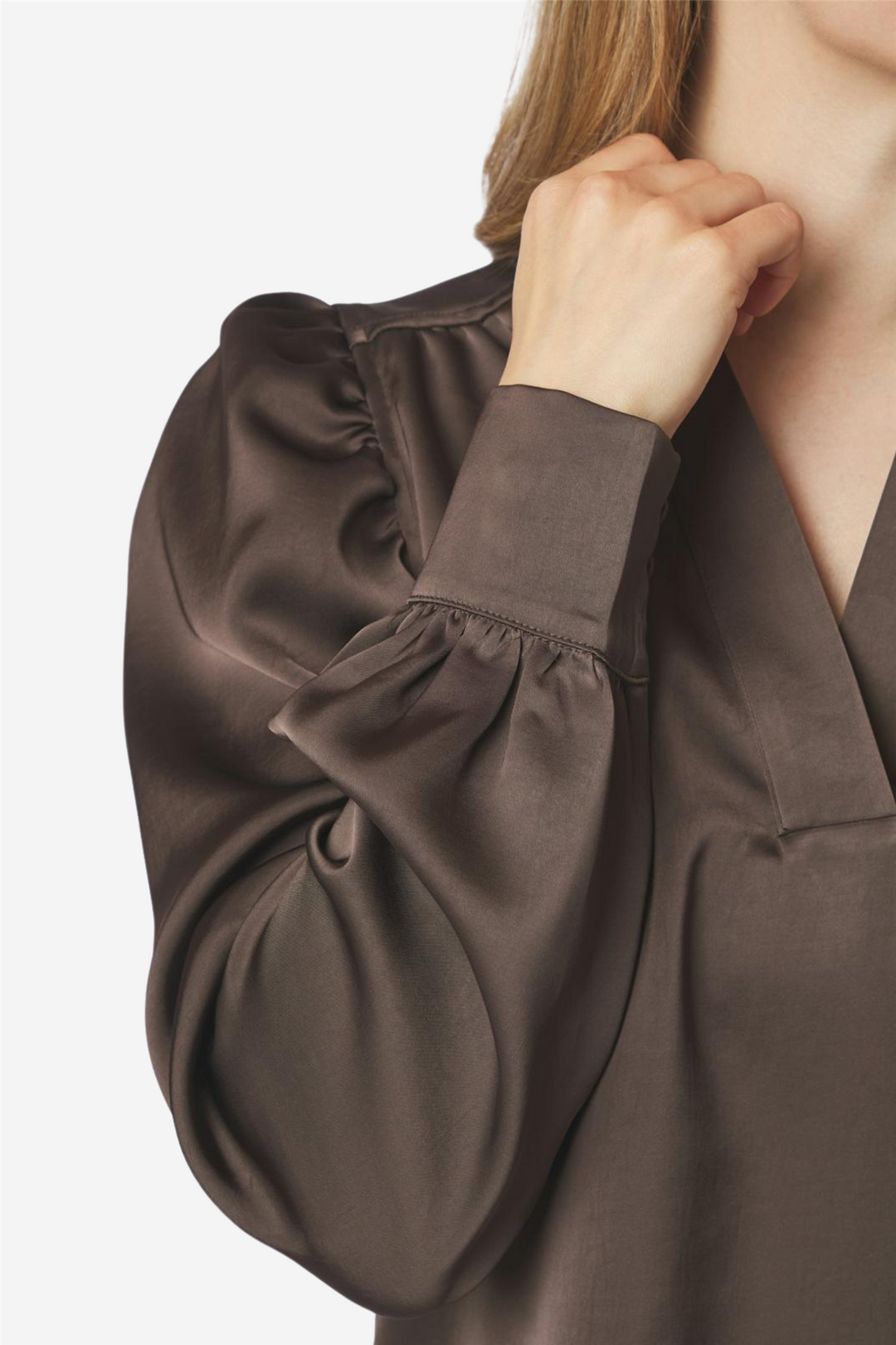 Rosslyn Heavy Sateen Blouse Dark Brown