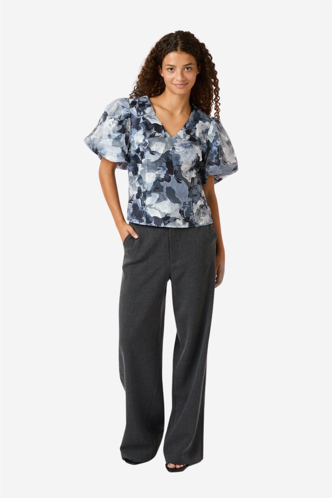 Camia Brocade Floral Bloouse Floral Gray