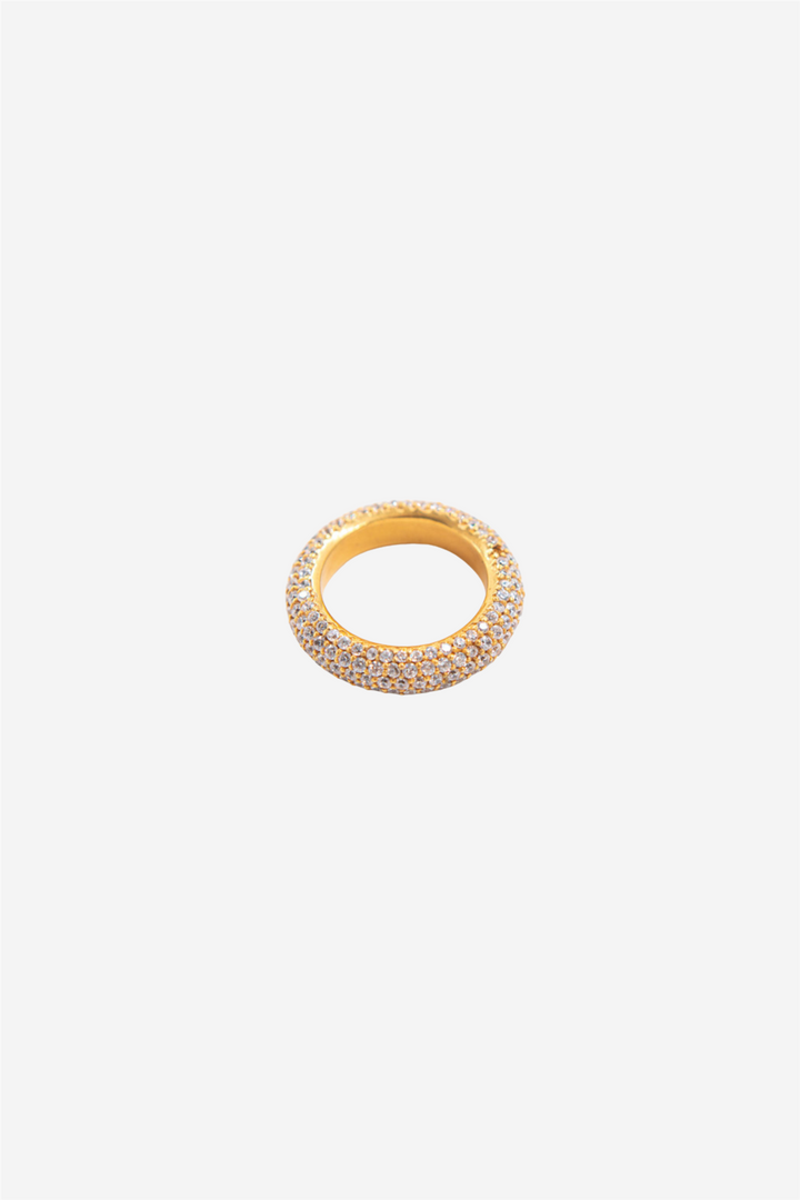 Skinny diamond ring gold