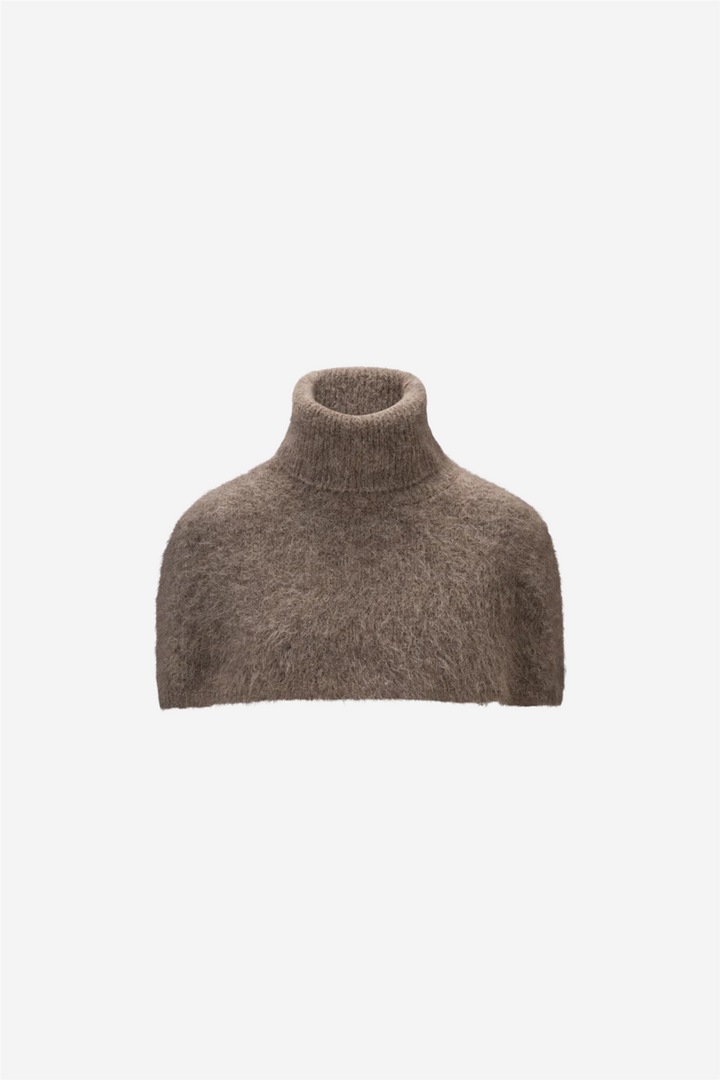 Sylvia Chunky Neck Brown