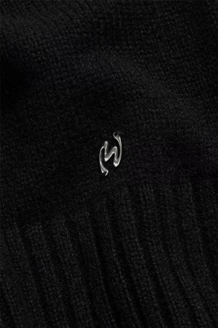 W. Wool Cropped Turtleneck Black