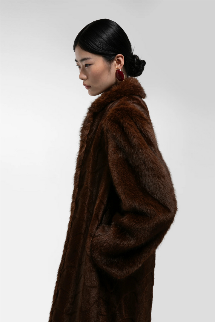 Betty Fur Coat Pine Cone