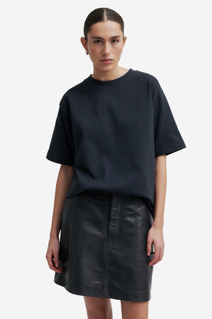 Sila SS Oversized Tee Dark Gray