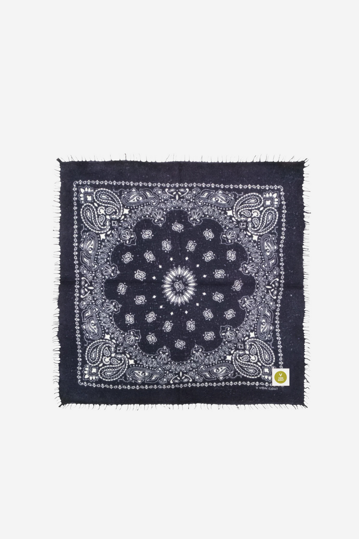 Bandana Calvina Paisley XL With Frings Navy And White