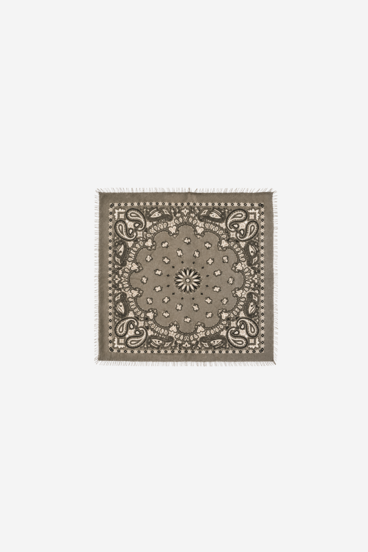 Bandana Calvina Paisley With Frings Brown And Beige