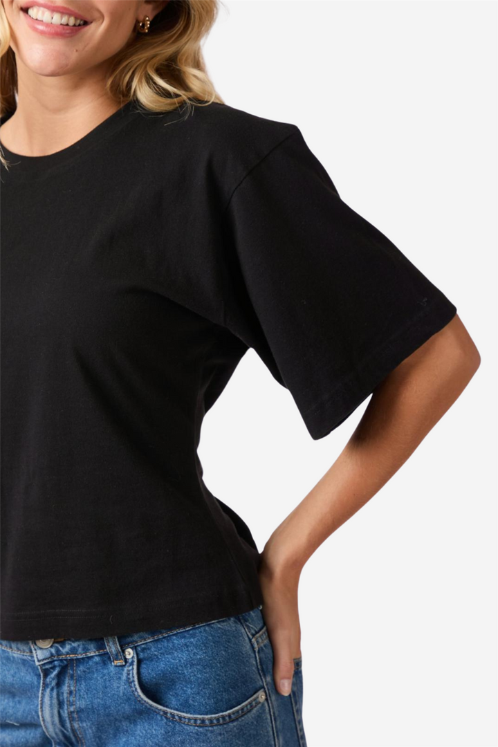 Asha Boxy Tee Black