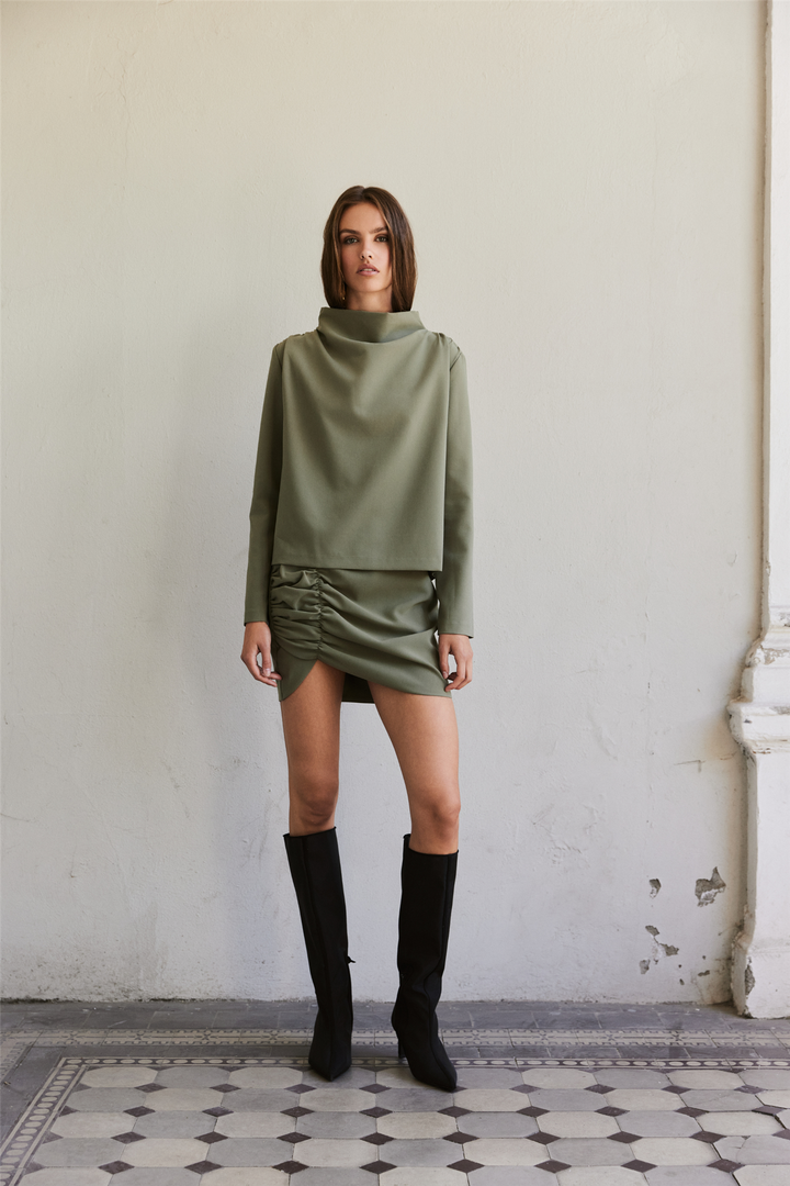 BEVERLY TOP OLIVE GREEN